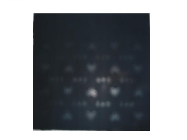 A����Ӳ���ɫ